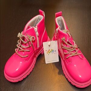NWT Lola and Boys  Pink Boots